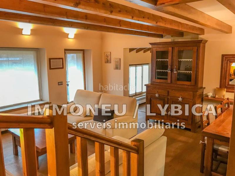 Foto 7fd1be0b-7a54-4616-acff-224c7f855061. Doppelhaus mit heizung parking pool in Fontanals de Cerdanya