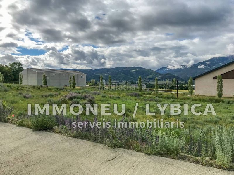 Foto 563babc2-5b31-403e-82c0-a8f1df11a2df. Area edificabile industriale in calle x23 1 in Bolvir