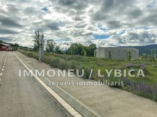Solar industrial  Calle x23 3. Parcela industrial y de servicios en venta en bolvir