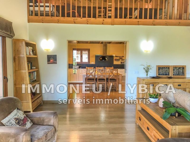 Foto a526e727-9a06-43e8-85b9-c1d40604ed63. Casa a calle dels vignals 33 a Estavar