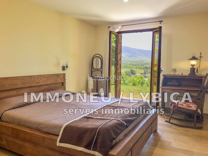 Foto ade8ad94-3922-4d52-8a3c-ba50987ac453. Casa a calle dels vignals 33 a Estavar