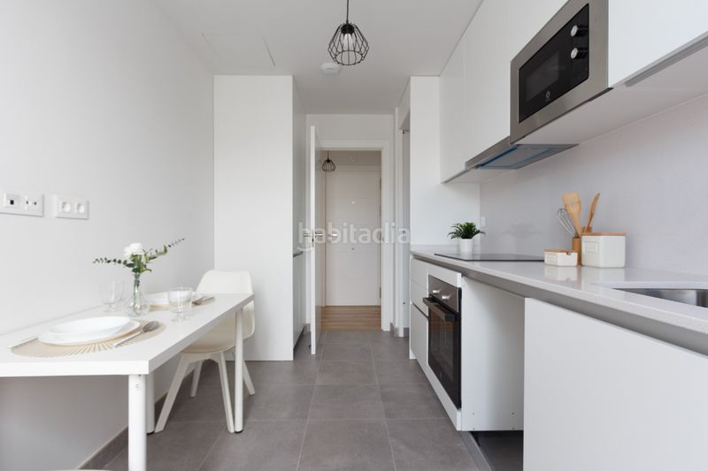 Foto 43455f6a-a654-468b-a3e6-f901bdfe85bf. Ático en parcela r. del supdbp Palmas Altas. calle rodas. Sevilla residencial navacerrada en Sevilla