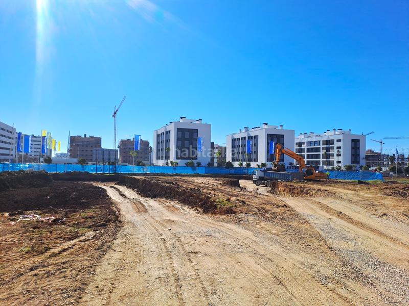 Foto 19d4a42b-0ef8-4a4e-a7c9-8a0059cdfcc9. Pis a pasaje de las almunias a Poniente-Norte - Miralbaida - Parque Azahara Córdoba