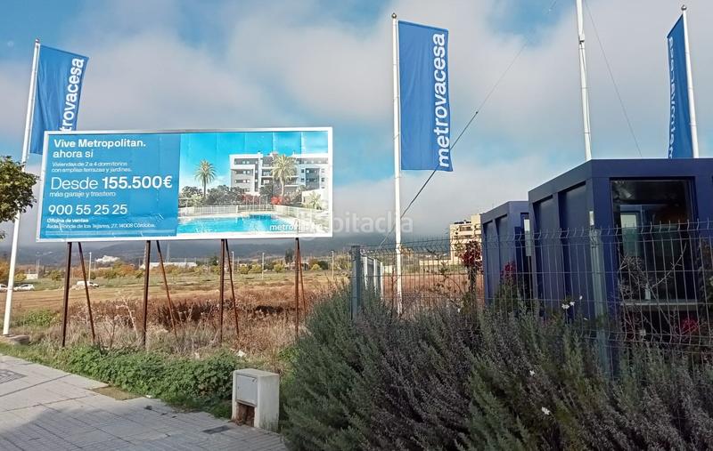 Foto 56de2150-5007-47fc-884e-24ea8e693806. Pis a pasaje de las almunias a Poniente-Norte - Miralbaida - Parque Azahara Córdoba