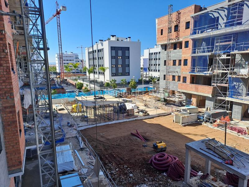 Foto 9007ea19-6322-4e26-b9f4-3ec9b8d8784c. Pis a pasaje de las almunias a Poniente-Norte - Miralbaida - Parque Azahara Córdoba