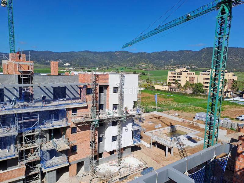 Foto bfa8f07c-3e16-443f-b8bb-984c757edf55. Pis a pasaje de las almunias a Poniente-Norte - Miralbaida - Parque Azahara Córdoba