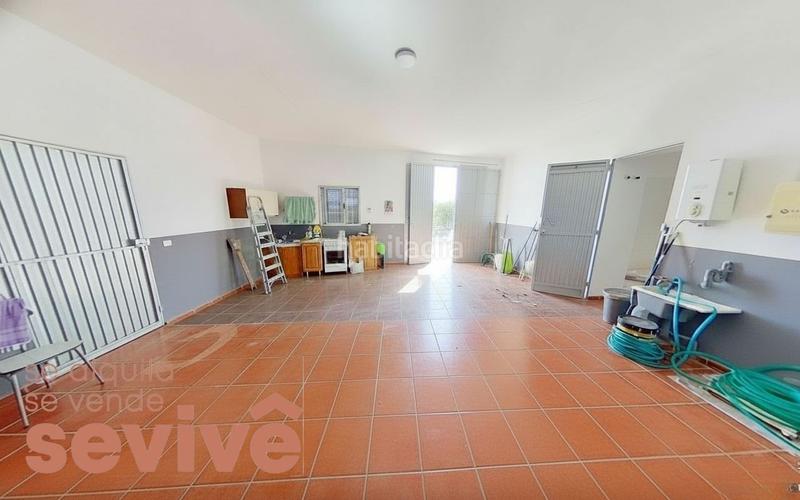 Foto 7c851e47-be56-4858-b123-f9ce10b3f52b. Masia amb aparcament a Arico