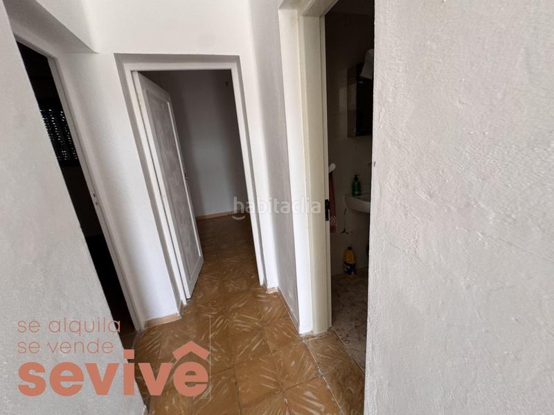 Foto c839e3f3-e4f0-49bf-878a-0ceca7132598. Masia amb aparcament a Arico