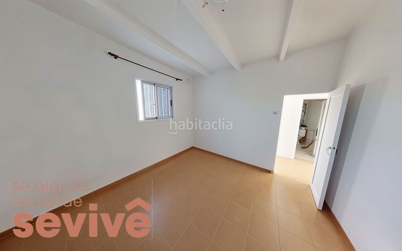 Foto 4e84d1df-a7ed-4edb-864d-8eba8b280f55. Masia amb aparcament a Arico