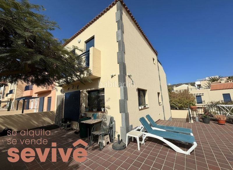 Foto 35658419-db09-48c1-8f19-d5bc91145520. Casa adossada amb aparcament piscina a Palm - Mar Arona