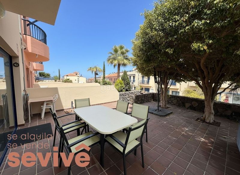 Foto 4ea3639a-4dd0-4482-a0a6-e9956566bbc2. Casa adossada amb aparcament piscina a Palm - Mar Arona