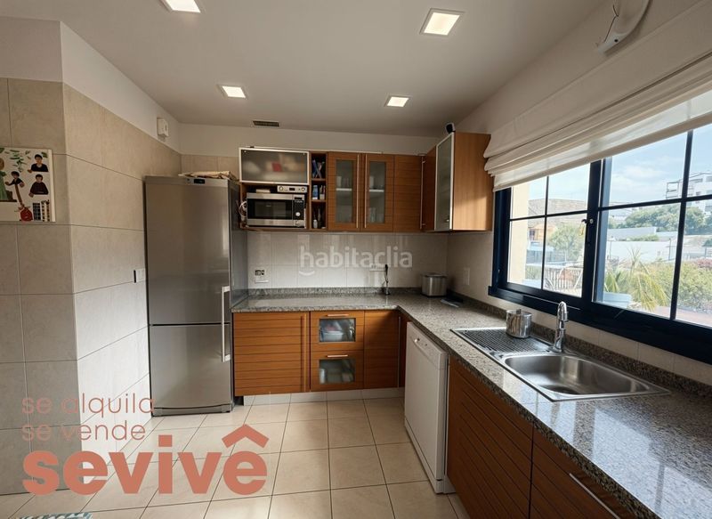 Foto 853a58cf-a78e-4f54-be55-833c409ad8bc. Casa adossada amb aparcament piscina a Palm - Mar Arona