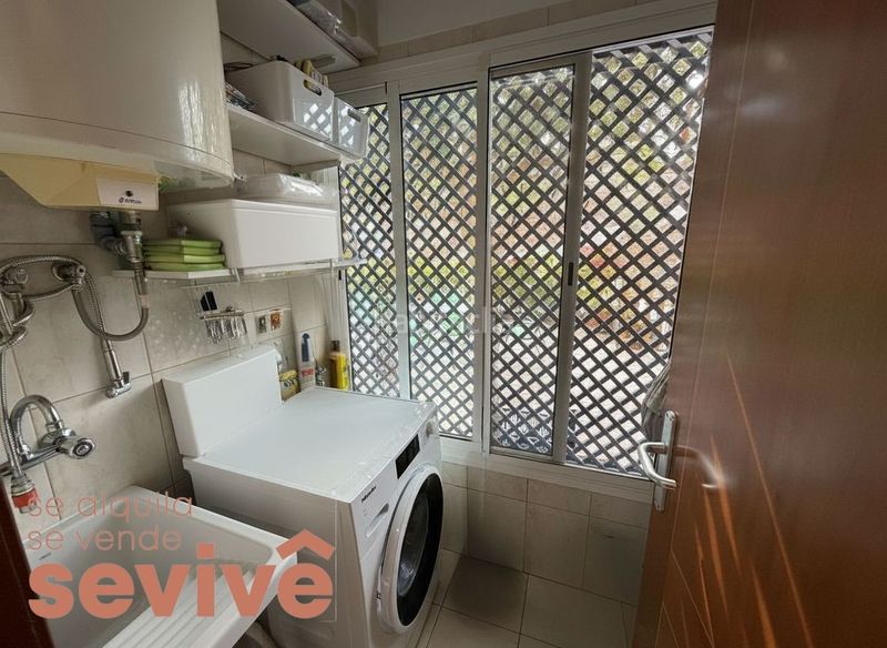 Foto fa1b8723-cb95-4422-8cc8-e5066e9317a6. Casa adossada amb aparcament piscina a Palm - Mar Arona