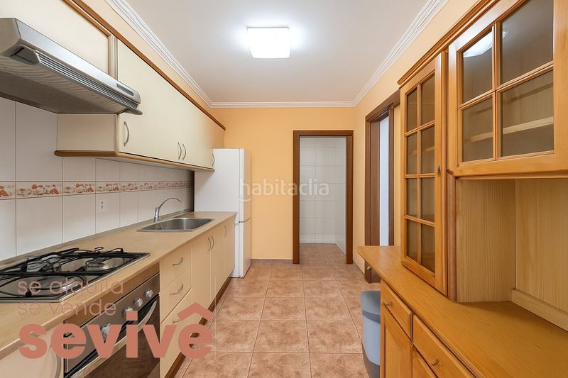 Foto c1647979-d41f-4542-89dc-f4ae56a5b53a. Pis a chipude 24 a San Isidro Granadilla de Abona