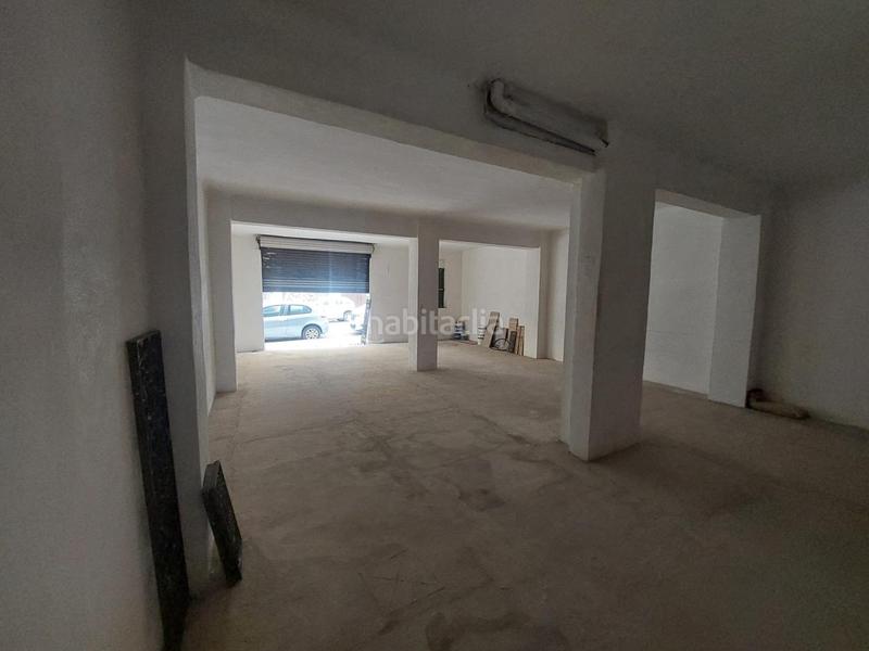Foto f3a01889-6bf3-48c1-8663-07256c9d6437. Local comercial en séneca 5 local en venta en Camino de Ronda Granada