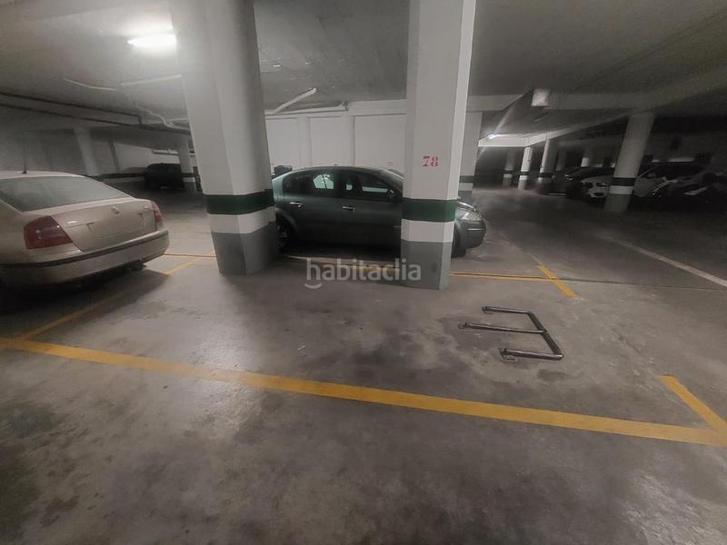 Foto af764675-b413-4b19-ac62-171f3fa206c5. Aparcament cotxe a julio verne 2 a Rosaleda - Juventud Granada