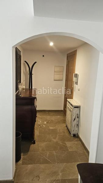 Foto 8a22e0b5-5b0c-4e0c-8df4-af38b35e430b. Alquiler piso calle pampaneira piso con plaza de garaje en sanders ii en Granada