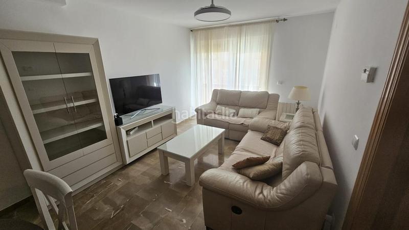 Foto 0eec575a-4609-4de0-9546-bdc72c5a3278. Location appartement avec parking dans Rosaleda - Juventud Granada