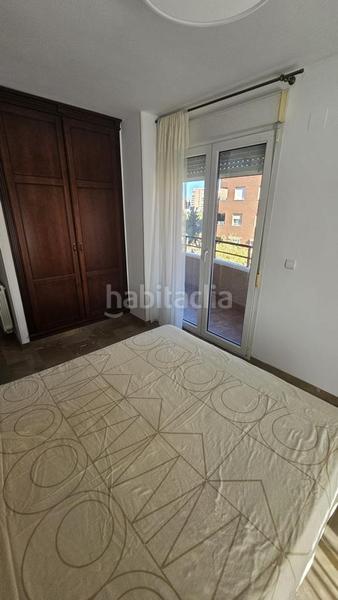 Foto 814b8edb-01fd-422f-9223-9839ceb0e999. Location appartement avec parking dans Rosaleda - Juventud Granada