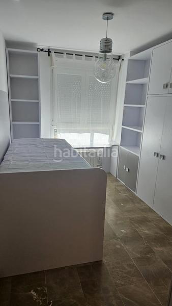 Foto 90069c6b-423d-45fc-88de-123e051c82a7. Location appartement avec parking dans Rosaleda - Juventud Granada