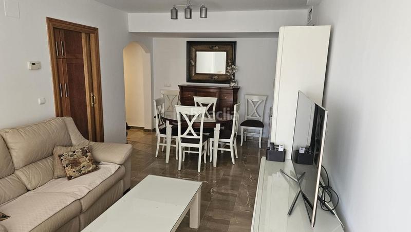 Foto d33cbc81-bc2e-43b0-8bbf-9fbfdb05c227. Location appartement avec parking dans Rosaleda - Juventud Granada