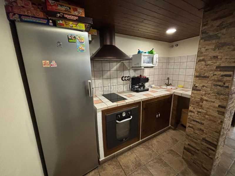 Foto b399f2da-d4f9-4581-9ad4-22fb3ffbaaa0. Casa amb aparcament a Cájar
