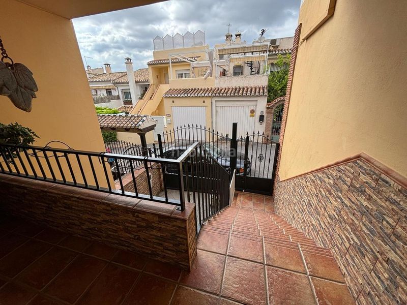 Foto b710cc48-fdd7-4074-94e6-47748f810185. Casa amb aparcament a Cájar