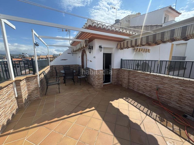 Foto f596460d-0a34-4a1b-b23f-089f429425dc. Casa amb aparcament a Cájar