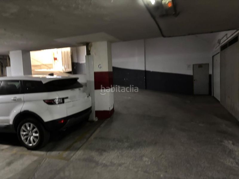 Foto 1c4391b1-f57d-4174-87ce-bbfd0a9b19ef. Aparcament cotxe a Camino de Ronda Granada