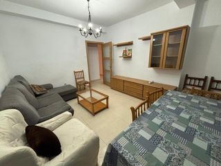 Lloguer Pis  Camino de ronda. Piso para estudiantes junto facultad de ciencias