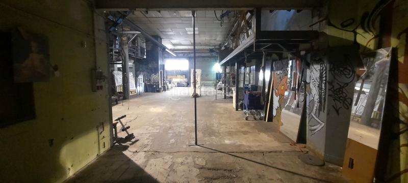 Foto e2c3bda3-6f5d-4d4f-a0f4-164f31eb8f71. Nave industrial nave en sant andreu de 1275 m2 en Barcelona