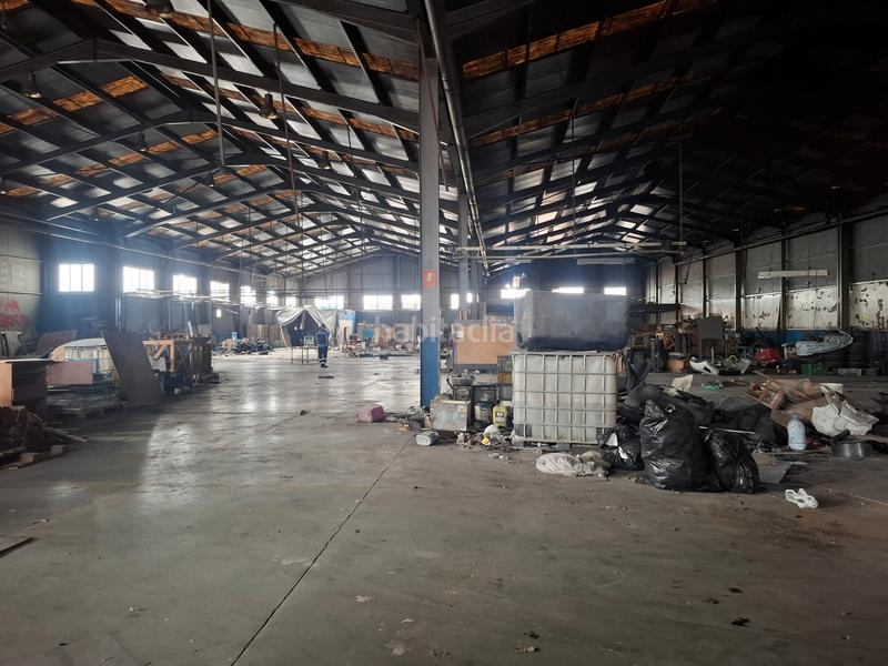 Foto 01c4f9f5-c25f-4cb5-8d27-b0f428970ad6. Fabrikhalle in Zona Industrial Ripollet