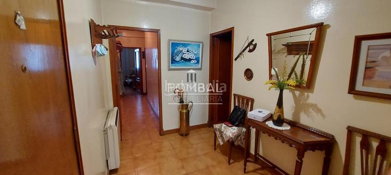 Foto c8566f84-d6ab-4f52-9936-27f1b3c18bcc. Edificio in Posío Ourense