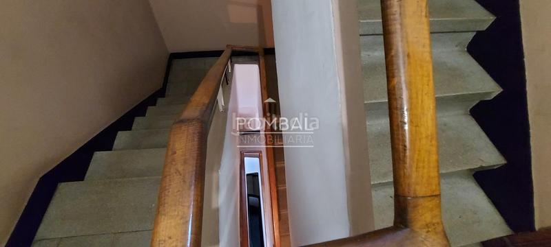 Foto f7089cf2-9008-40b9-8fe4-7eebe374ada2. Edificio in Posío Ourense