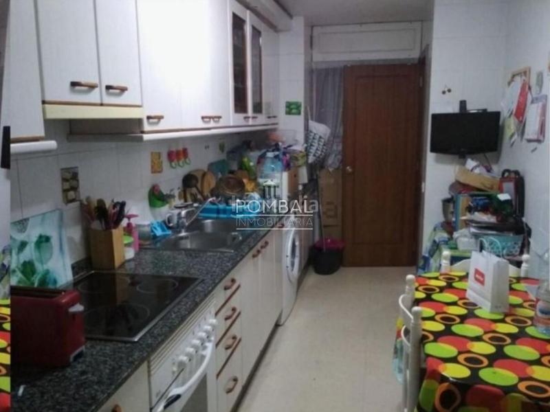 Foto 5885a2f0-e02e-4be5-b02c-8416b8727a1b. Apartamento en As Lagoas Ourense
