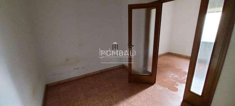 Foto 2cfb4d22-2d36-434f-a504-9d1e9e96a3ab. Edificio in Couto Ourense