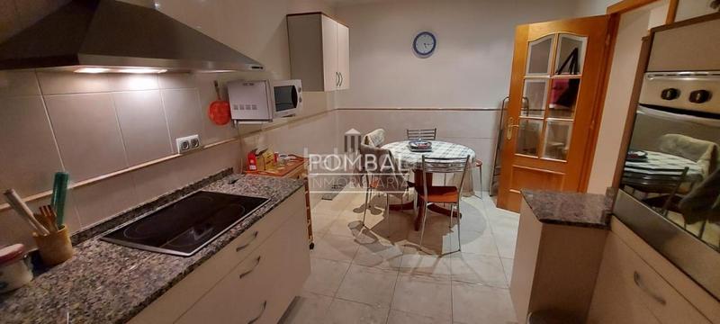 Foto 8358413d-ad89-464f-895a-9f442f598d21. Edificio en Couto Ourense