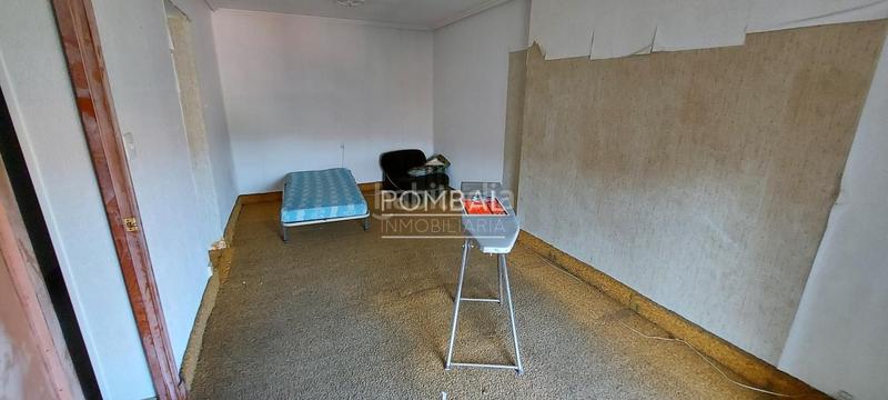 Foto f5a618fa-f850-418e-b2c3-fba6f6196c1a. Edificio in A Carballeira Ourense