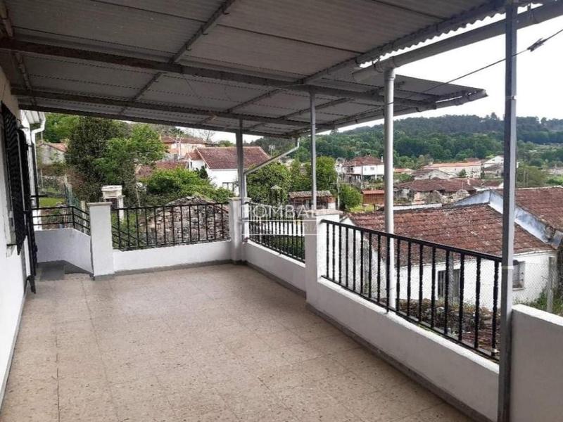 Foto cb645dde-2ca9-4d8c-b0fc-4f7bf2b577fa. Casa amb calefacció a Maside