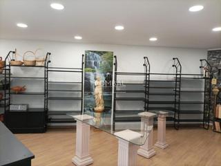 Local Comercial a Praza das Burgas