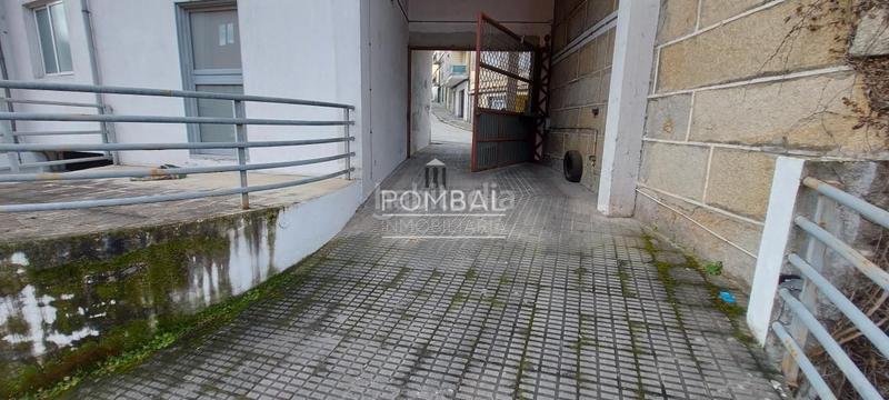 Foto 093b0275-a30e-4df4-8915-b639370b7fca. Aparcament cotxe a Gomesende