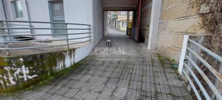 Aparcament cotxe a Gomesende