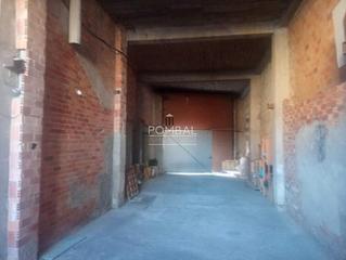 Local Comercial en Rúa Emilia Pardo Bazán