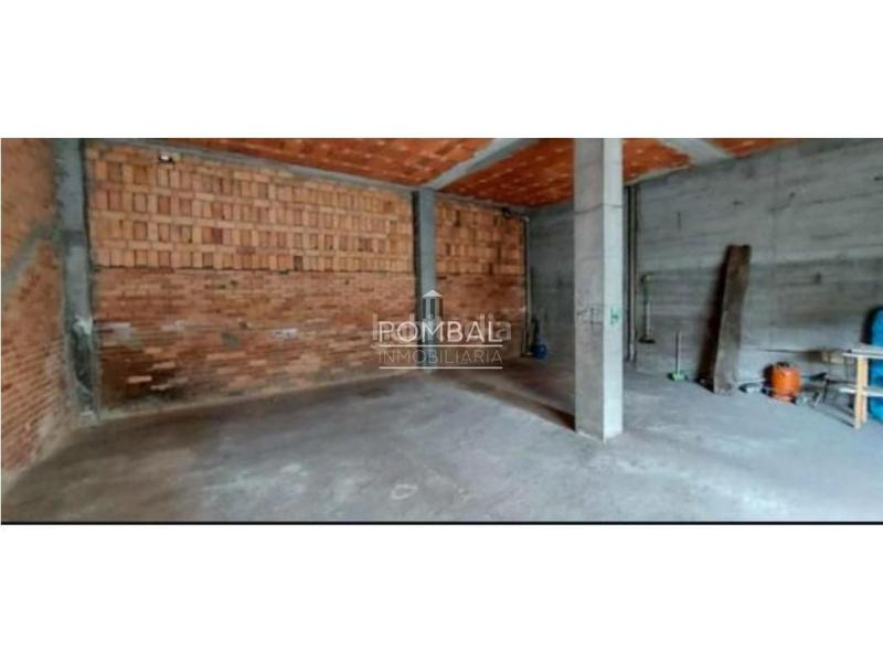 Foto 5a7eea01-1610-4714-97db-64087c0f9d91. Local comercial en A Ponte Ourense