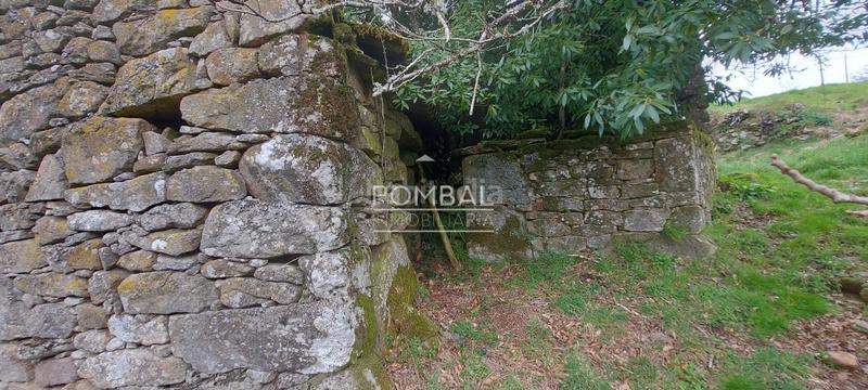 Foto 9bbb64b9-ef1b-46de-8a82-12143bef6143. Masia amb calefacció a Piñor