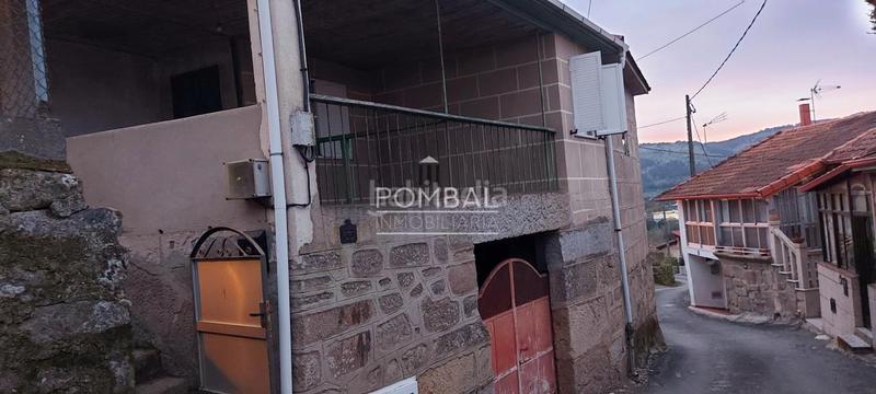 Foto 8c8ea7fa-6271-455b-a192-16cb1d54478d. Casa en Vistahermosa Ourense