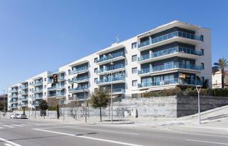 Pis  Avenida vila de blanes