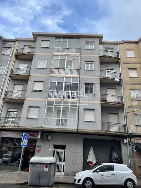 Foto 5579a8cc-ff21-4255-95b0-acff50b8c183. Piso en Universidad Ourense