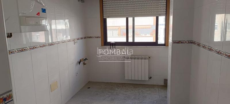 Foto bcf4eb54-49c6-4f50-a84c-603dde432054. Appartement avec chauffage parking dans Centro Ourense