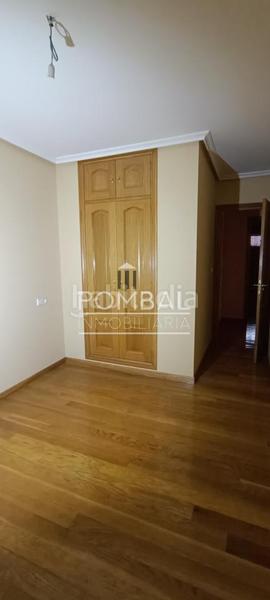 Foto e4b7bb30-077c-4d12-9890-9cce47ecb694. Appartement avec chauffage parking dans Centro Ourense